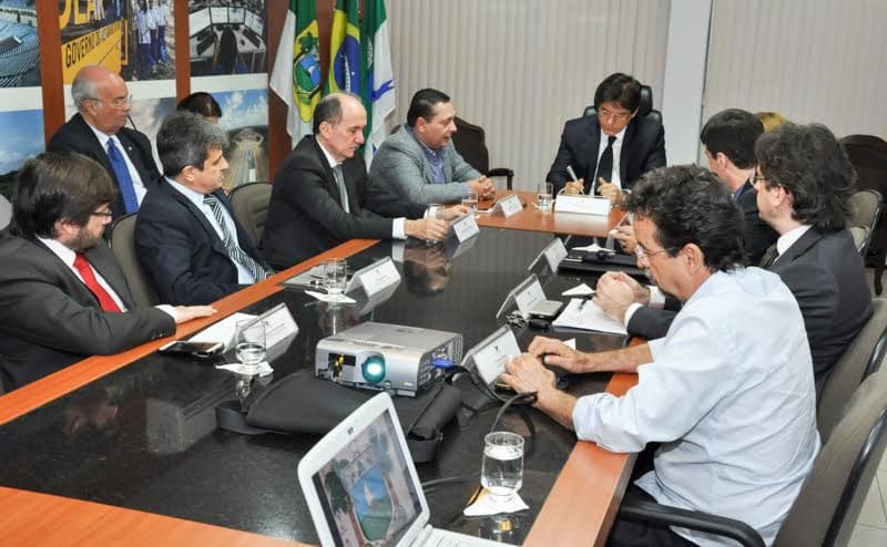 Governo chama Assembleia, MP, TJ e TCE para a mesa