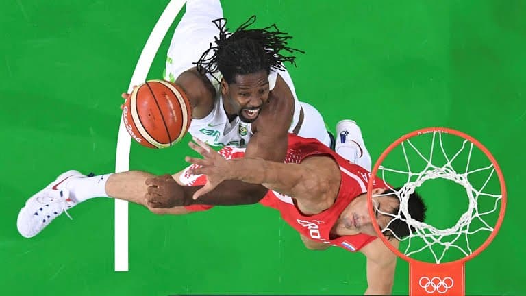 Brasil perde para Croácia e vê vaga ameaçada no basquete masculino