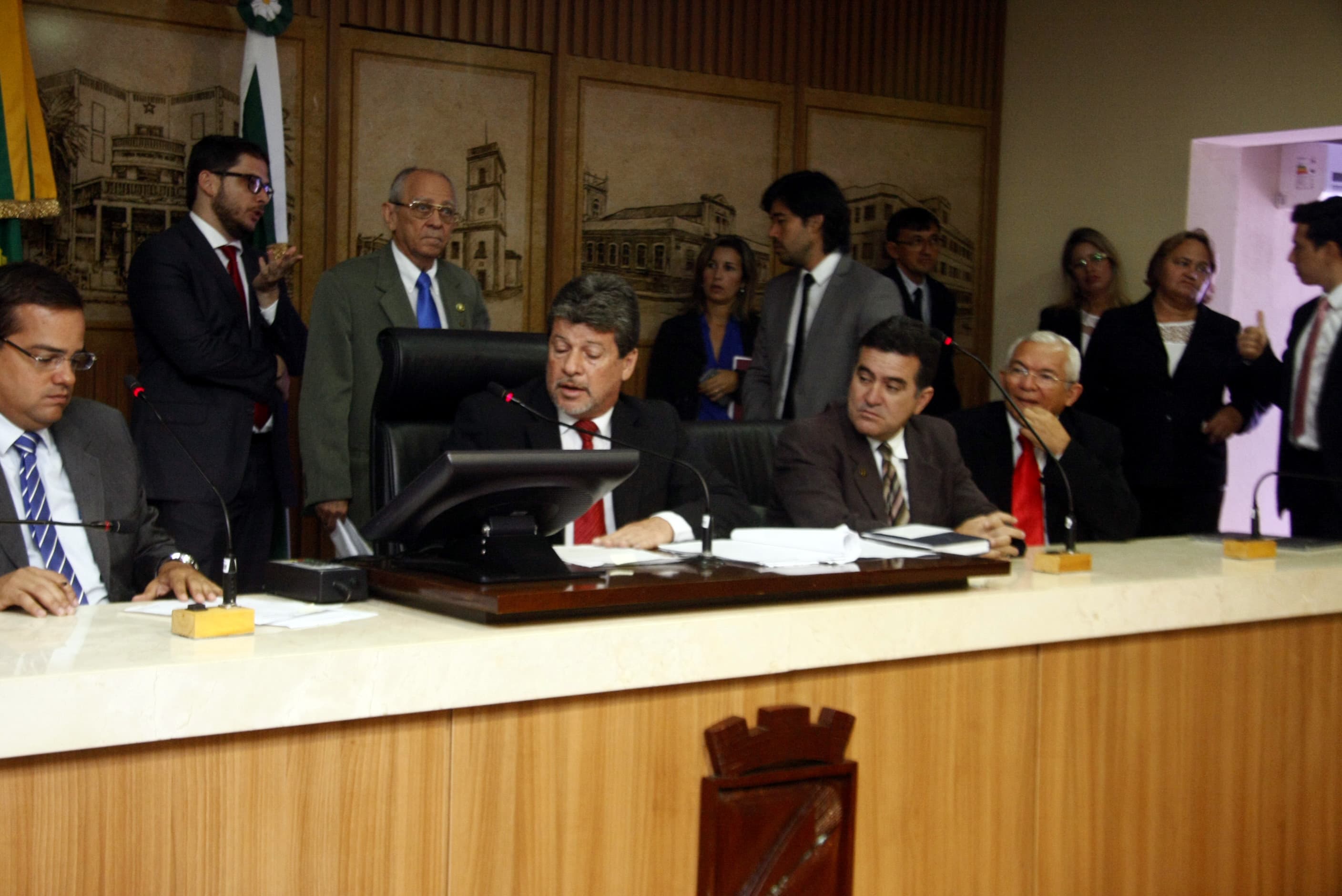 Câmara Municipal de Natal aprova subsídio da tarifa e redução de idade para idosos