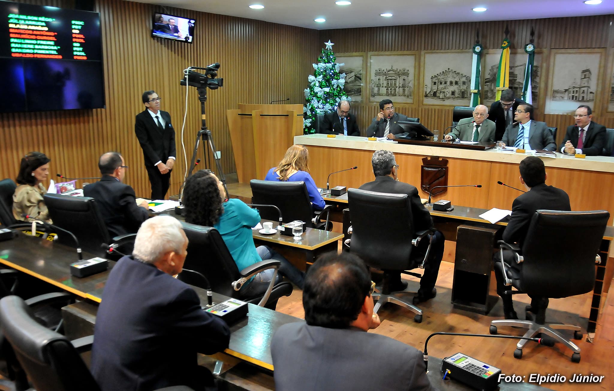 Câmara Municipal de Natal aprova emendas e conclui votação do ajuste fiscal