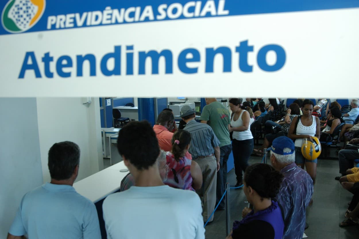 Servidores do INSS, da Previdência e da Anvisa paralisam atividades por 24 horas quinta-feira no RN