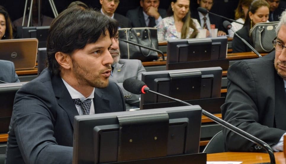 Fábio Faria vota pela PEC que autoriza vaquejadas