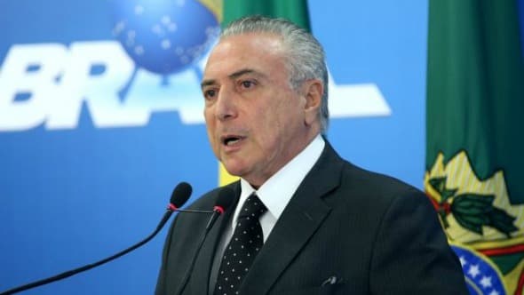 Em novo recuo, Temer autoriza relator a alterar proposta da reforma previdenciária