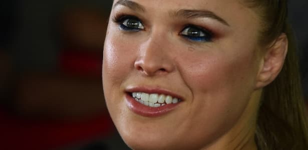Ronda Rousey não participará de eventos oficiais em semana do UFC 207