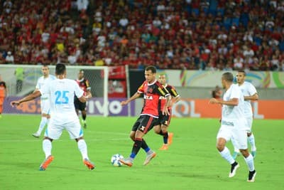 Brasileirão: Flamengo espera aval da Ferj para confirmar clássico com o Fluminense em Natal