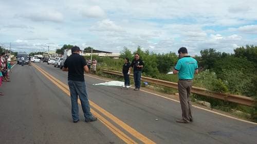 FOTO: Acidente com vítima fatal é registrado na BR-405 em Mossoró