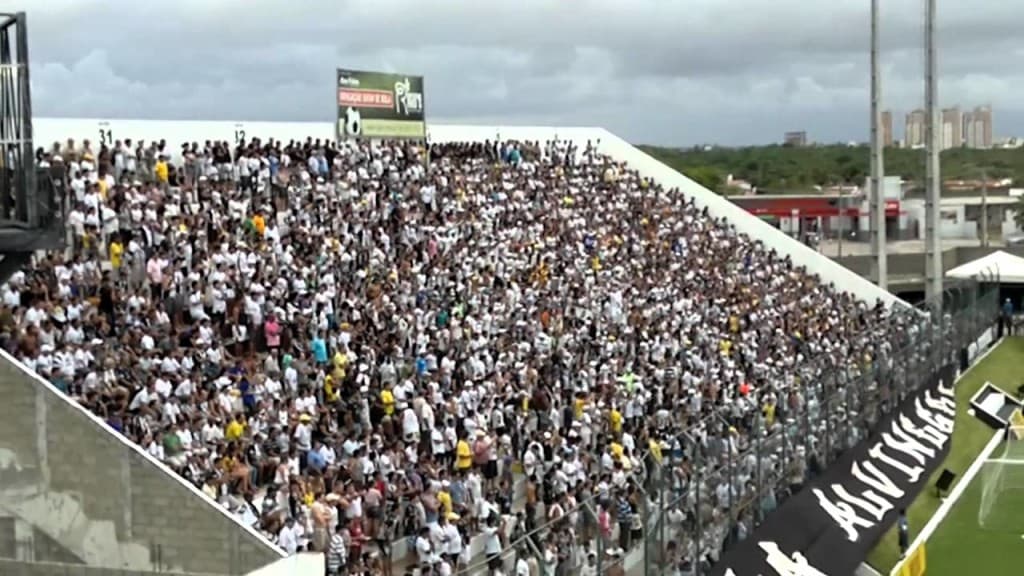 Torcida Garra Alvinegra é suspensa por três jogos no Frasqueirão