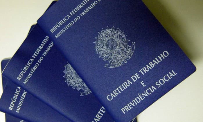 Reajuste salarial em 2015 tem margem mais baixa em 19 anos, diz Dieese