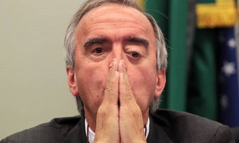 Cerveró diz que Petrobras orientou negócio com firma ligada ao filho de FH