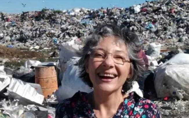 Chilena adota bebês mortos em lixão para garantir enterro decente