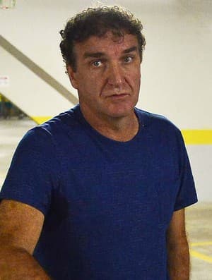 CHAPE: Emocionado, técnico Cuca, campeão brasileiro pelo Palmeiras, diz que trocaria título pelas vidas das vítimas no acidente aéreo