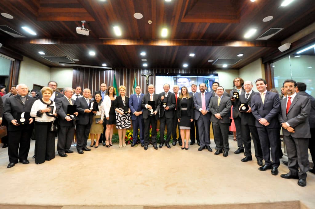 FOTOS: Personalidades do RN recebem Medalhas de Mérito na Assembleia Legislativa