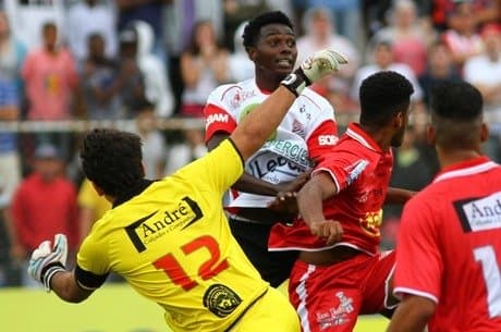 ESCÂNDALO "GATO": FPF elimina o Paulista e Batatais fará a decisão da Copinha contra o Corinthians