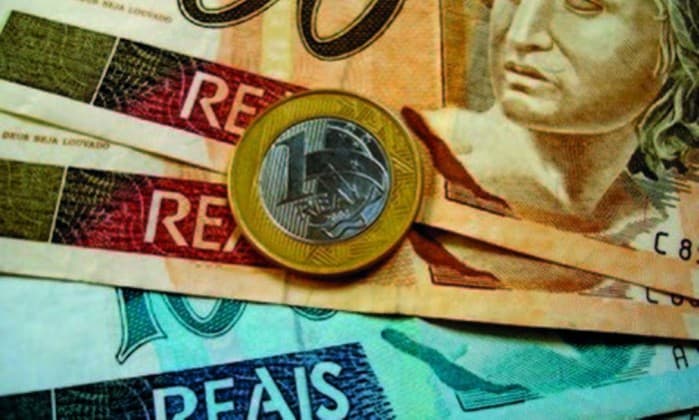 Economistas reduzem projeção para taxa básica de juros em 2017 a 9,25%