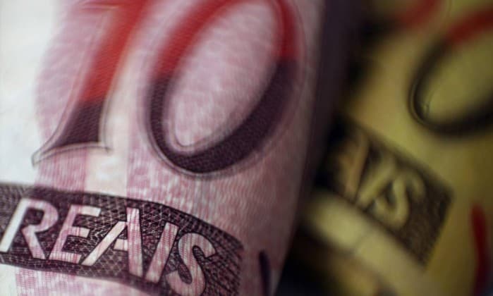 Bancos suspendem consignados em estados endividados