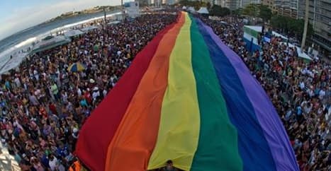 Lei que pune discriminação sexual em R$ 60 mil entra em vigor no Rio