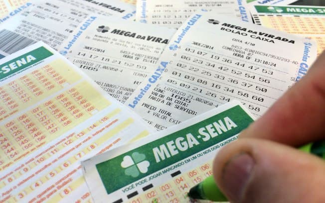 Mega-Sena acumula e pode pagar até R$ 22 milhões no próximo sorteio