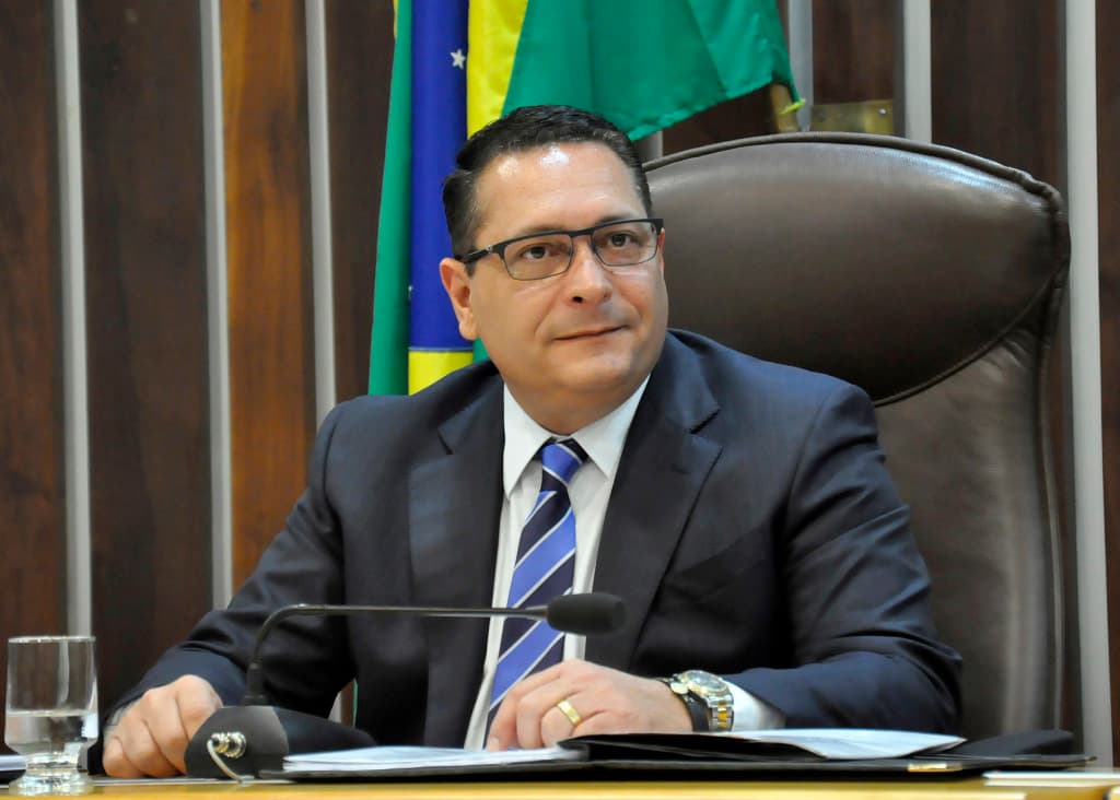 Ezequiel propõe reserva de 10% das unidades habitacionais de programas do Governo do Estado para idosos