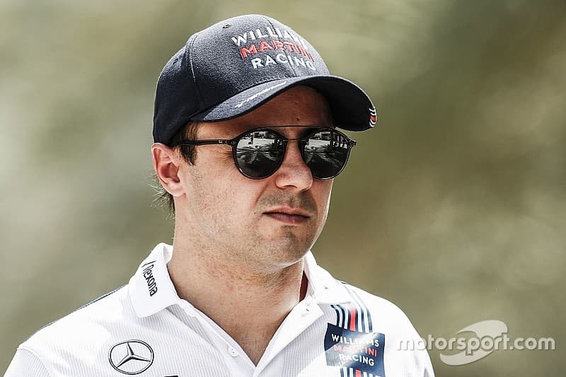 Massa alerta Max: "Cuidado, você ainda correrá no Brasil"