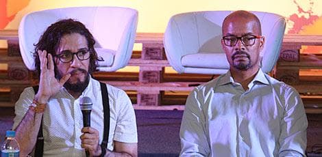 SOBROU ATÉ PARA JESUS: "Nem a Sagrada Família era tradicional", diz deputado federal Jean Wyllys