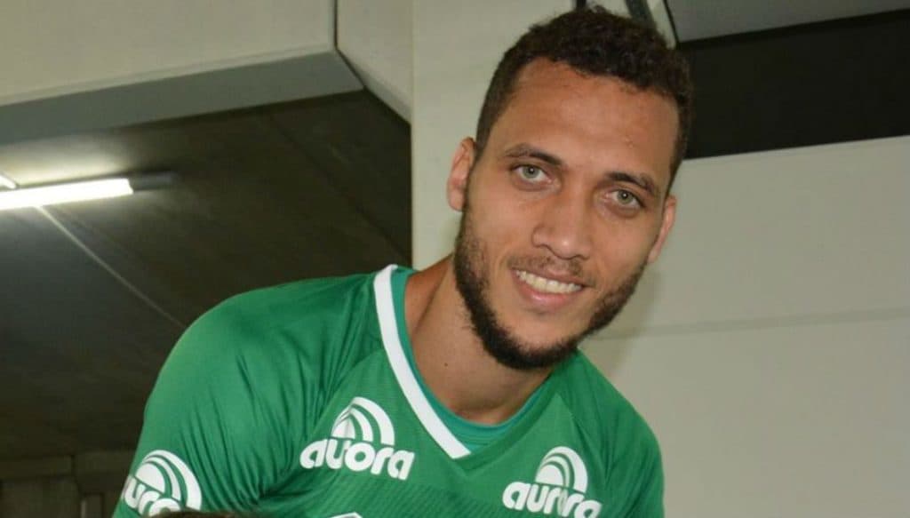 MILAGRE: Médicos preveem retorno ao futebol de zagueiro sobrevivente de acidente com a Chapecoense