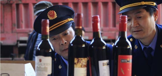 Cresce preocupação com vinho falsificado