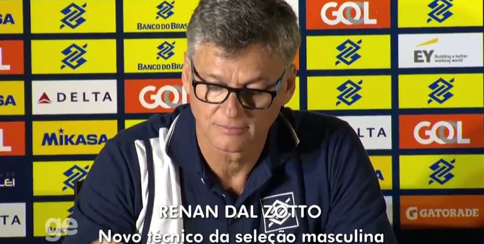 Bernardinho sai, e Renan assume seleção de vôlei