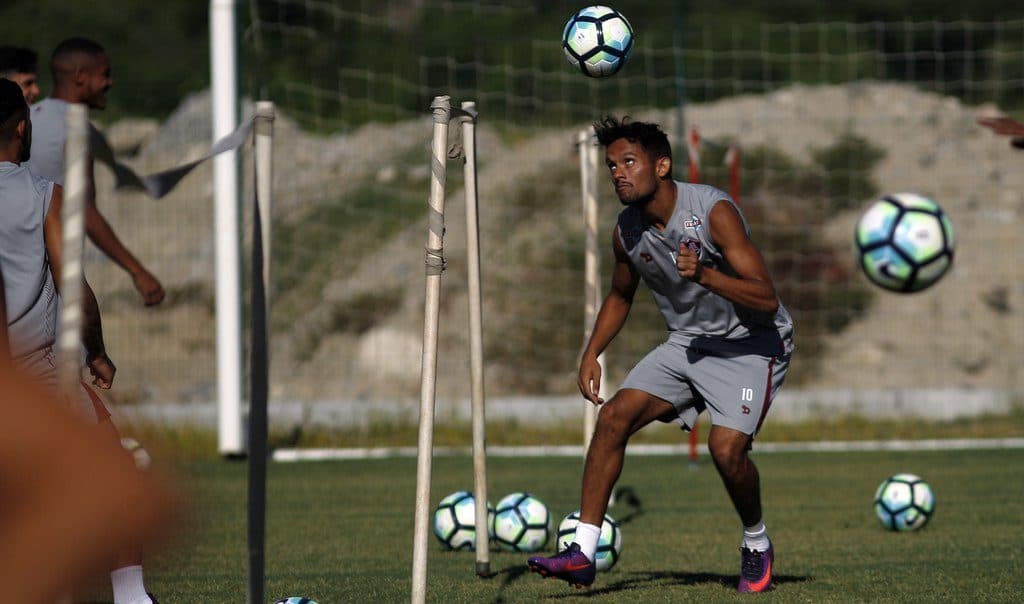 GLOBO X FLUMINENSE: Scarpa desembarca no RN, fala de boas lembranças, mas se preocupa com nova regra na Copa do Brasil