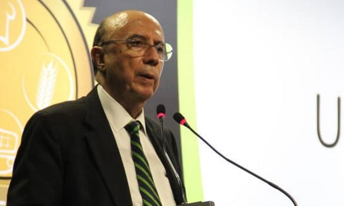 Brasil pode entrar na maior recessão de sua história: Economia pode recuar até 4% este ano, diz Henrique Meirelles