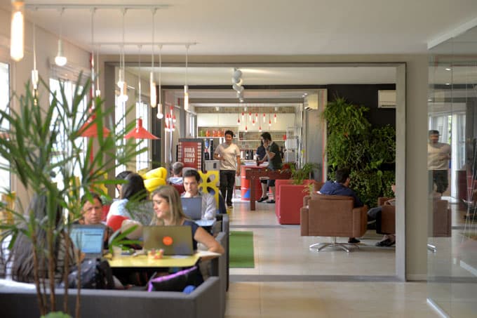 CARREIRA: iFood seleciona 100 profissionais no Brasil