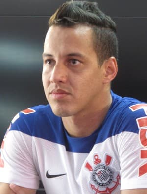 OFERTA DE MILHÕES: Chateado, potiguar Rodriguinho pediu ao presidente do Corinthians para ser vendido