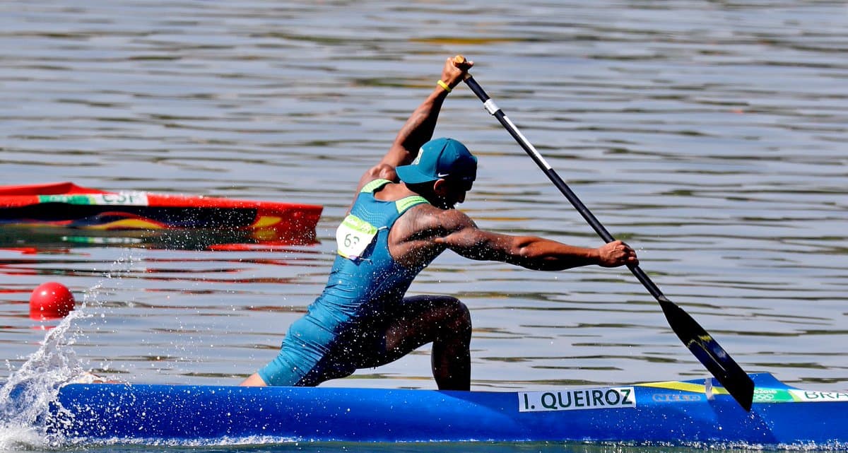 Isaquias é bronze e se torna 5º brasileiro com 2 medalhas no mesmo Jogos