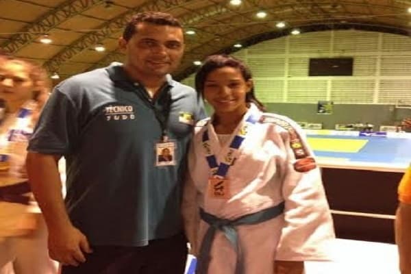Rafaela Silva comemora: ‘Já ganhei 60 mil seguidores no Instagram