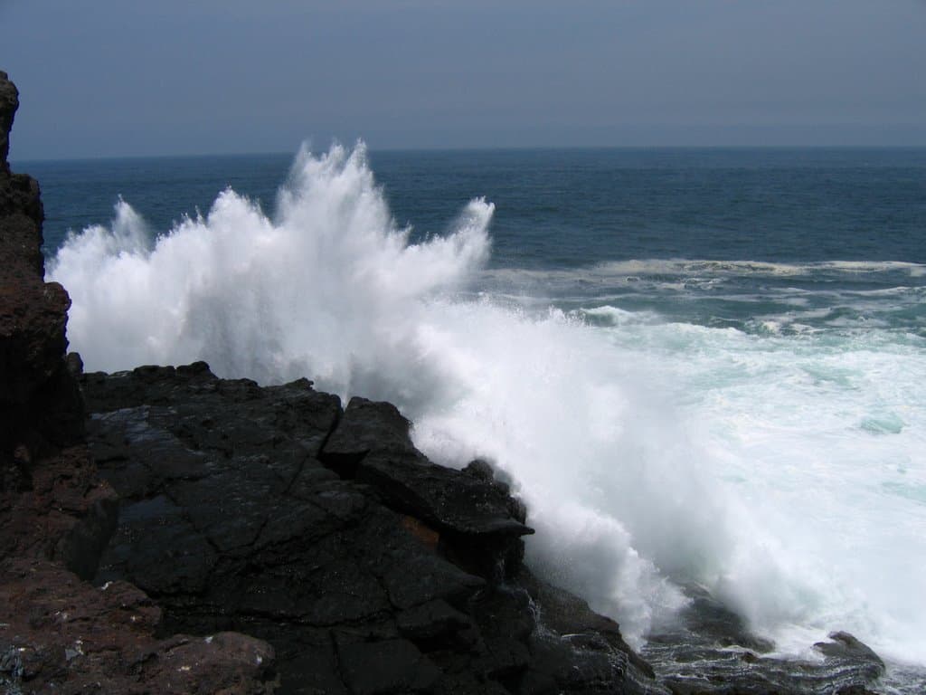 Marinha alerta para ressaca em área do litoral do RN com ondas de 2,5 metros entre esta quarta e sexta