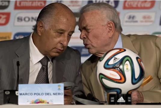 Romário comemora prisão de Marin e ataca Del Nero: "safado"