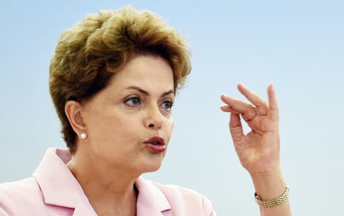 Governo "congela" cargos de aliados que votaram contra medida do ajuste fiscal