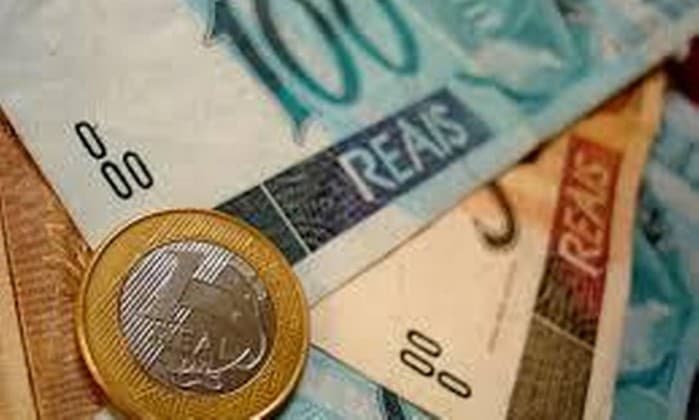 Mercado prevê déficit de R$ 100,4 bi nas contas do governo central