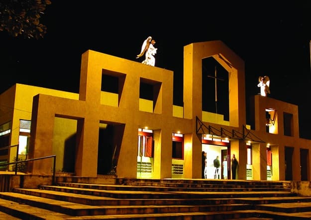 Neópolis festeja Nossa Senhora Aparecida; veja programação desta quarta, com procissão