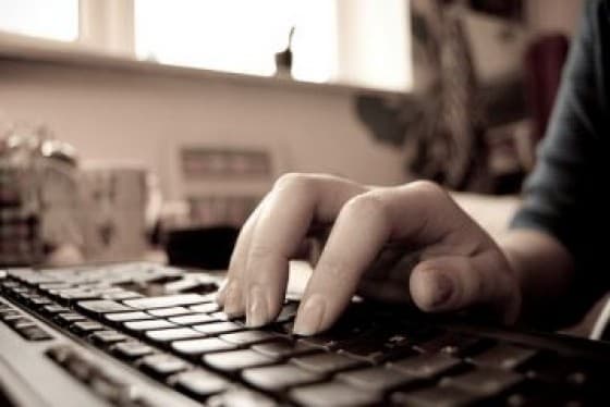 Tribunal condena homem a pagar R$ 75 mil por divulgar imagens íntimas de ex na internet