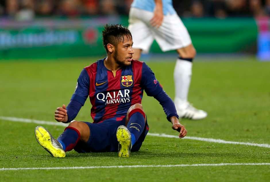 Neymar ficará fora de ação por 15 dias por causa de caxumba