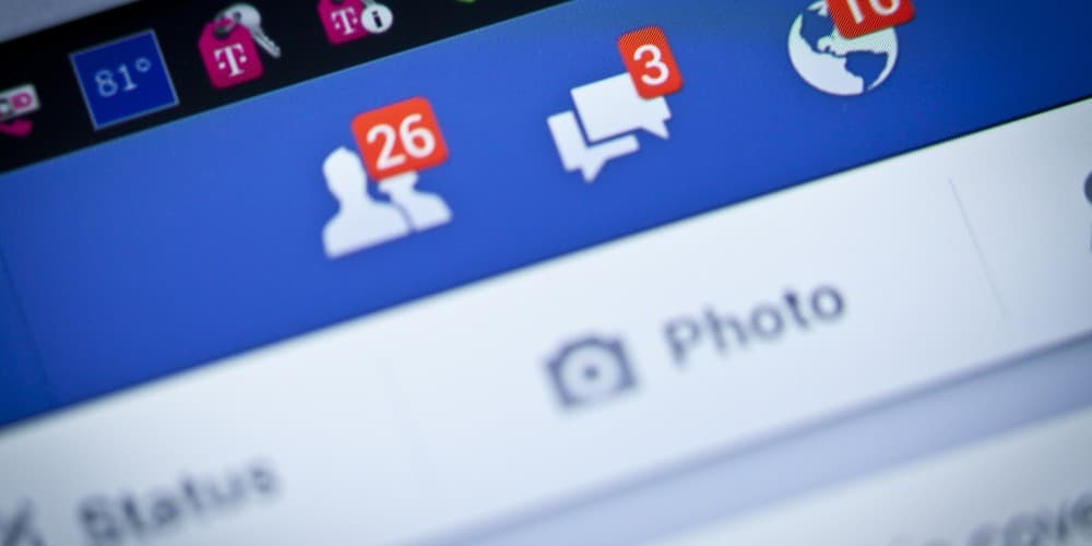 Uma simples curtida no Facebook pode levar à demissão por justa causa