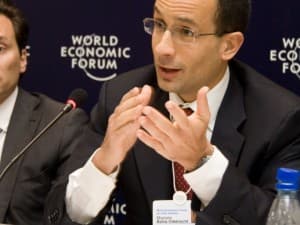 Juiz de Curitiba suspende bloqueio de bens da Odebrecht