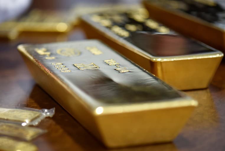 Funcionário rouba ouro da Casa da Moeda canadense escondendo metal no reto