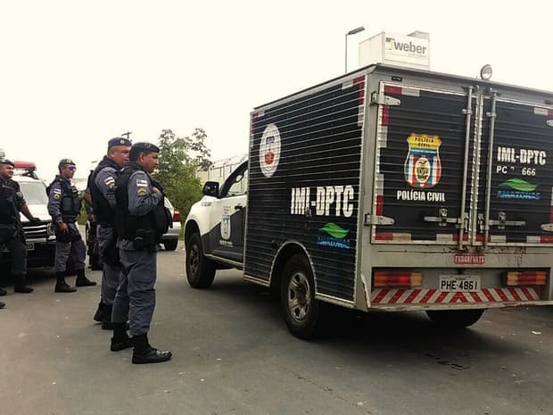 Rebelião em presídio chega ao fim com 60 mortes, diz governo do AM