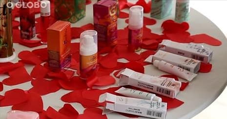 VÍDEO: Casal lança linha de produtos eróticos para evangélicos