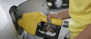 Petrobras reduz gasolina em 0,5% e aumenta diesel em 1,9% nesta sexta