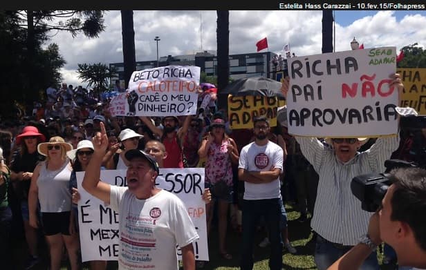 Após ajustes impopulares, ES e PR exibem situação fiscal melhor