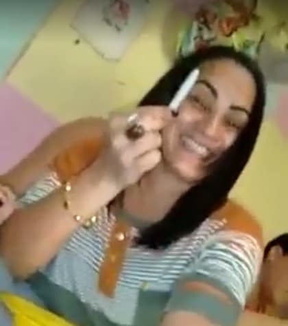 VÍDEO: Presas fazem festa de réveillon com maconha e cocaína no Recife