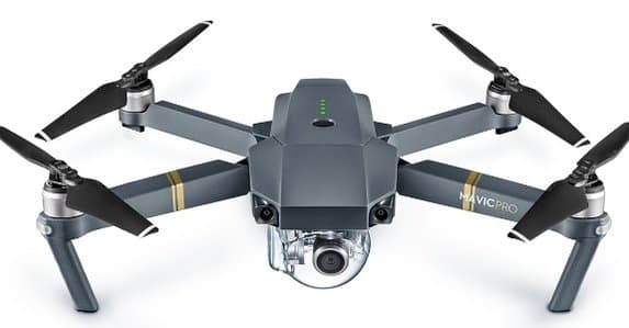 Espião perfeito: drone se dobra todo, cabe na palma da mão e filma em 4K