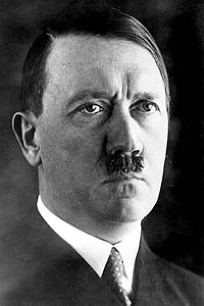 Hitler era viciado em cocaína e tomava injeção de sêmen de touro
